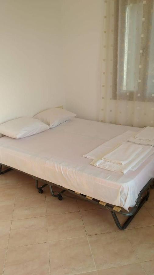 Mullaj Guest House Vlorë Extérieur photo